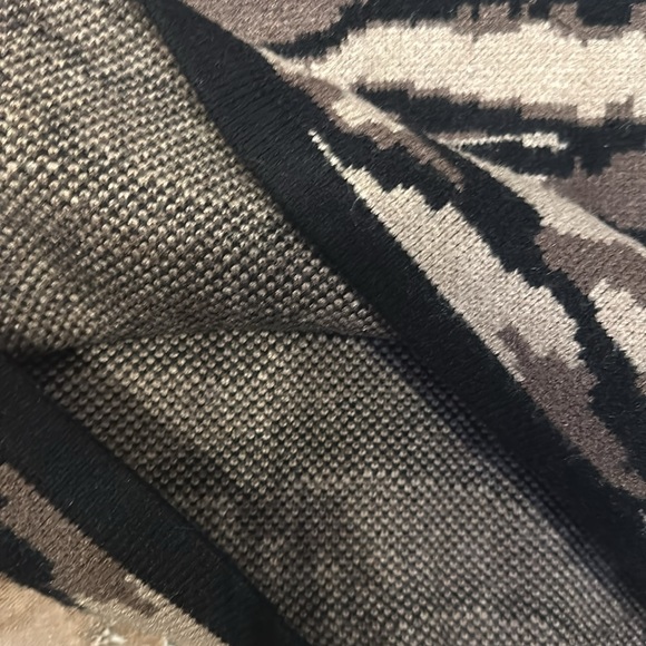 Philosophy Patterned Sweater - Picture 3 of 3